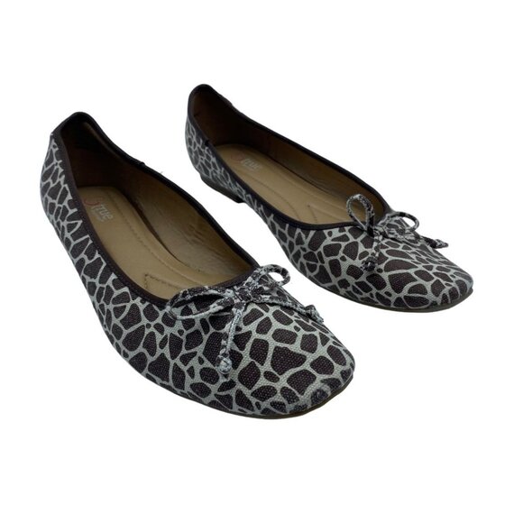 Baretraps Ballet Slippers Women 8.5 EMERY Animal Print Comfort Slip On Shoes - Picture 1 of 7